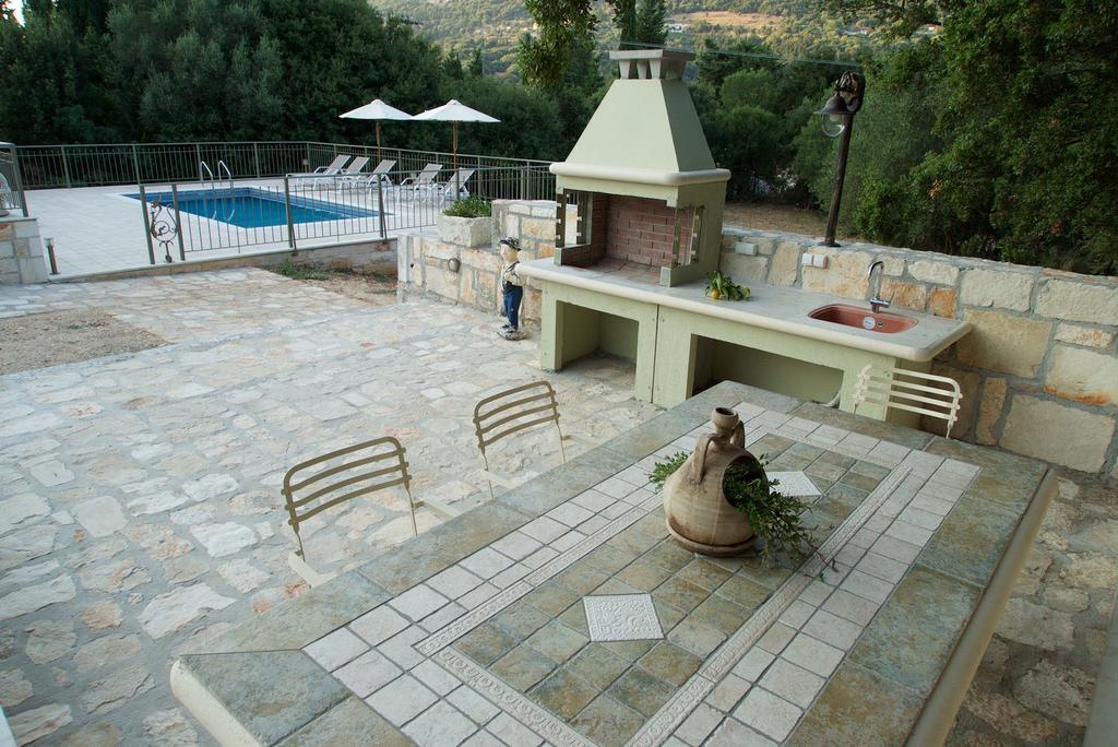 Forest Villas Kefalonia Logarata Bagian luar foto