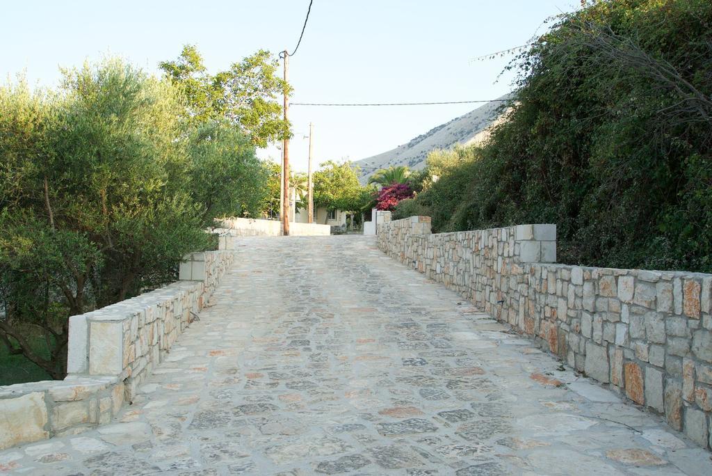 Forest Villas Kefalonia Logarata Bagian luar foto
